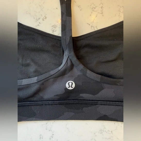 Lululemon flow Y sports bra heritage 365 camo 6 - Picture 4 of 5